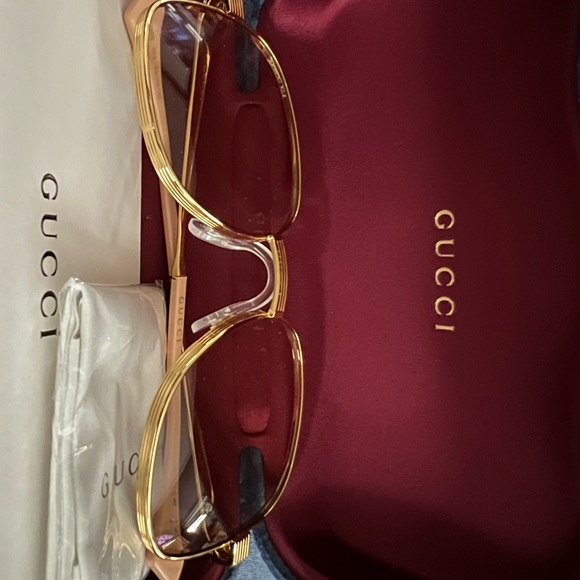 Authentic Gucci Gold Glasses Size 55 - Picture 2 of 3